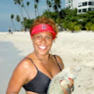 Meet your Posher, Cruz